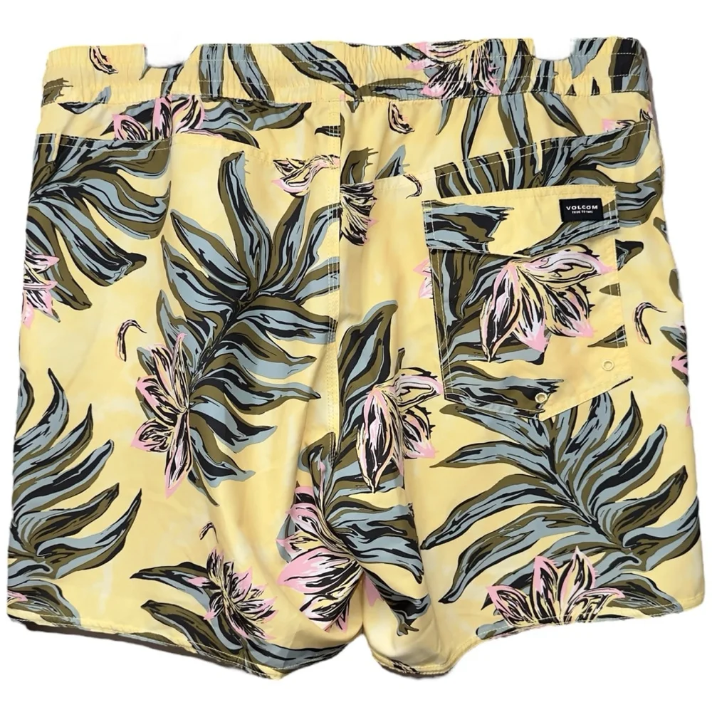 Volcom Mens 2XL Surf Board Shorts‎ Swim Trunks Palm Dawn Yellow Elastic Waist